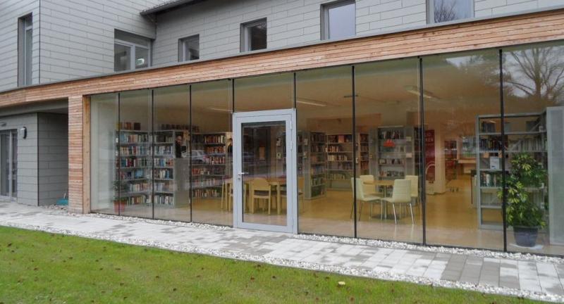 Eingangsbereich Bibliothek derzeit